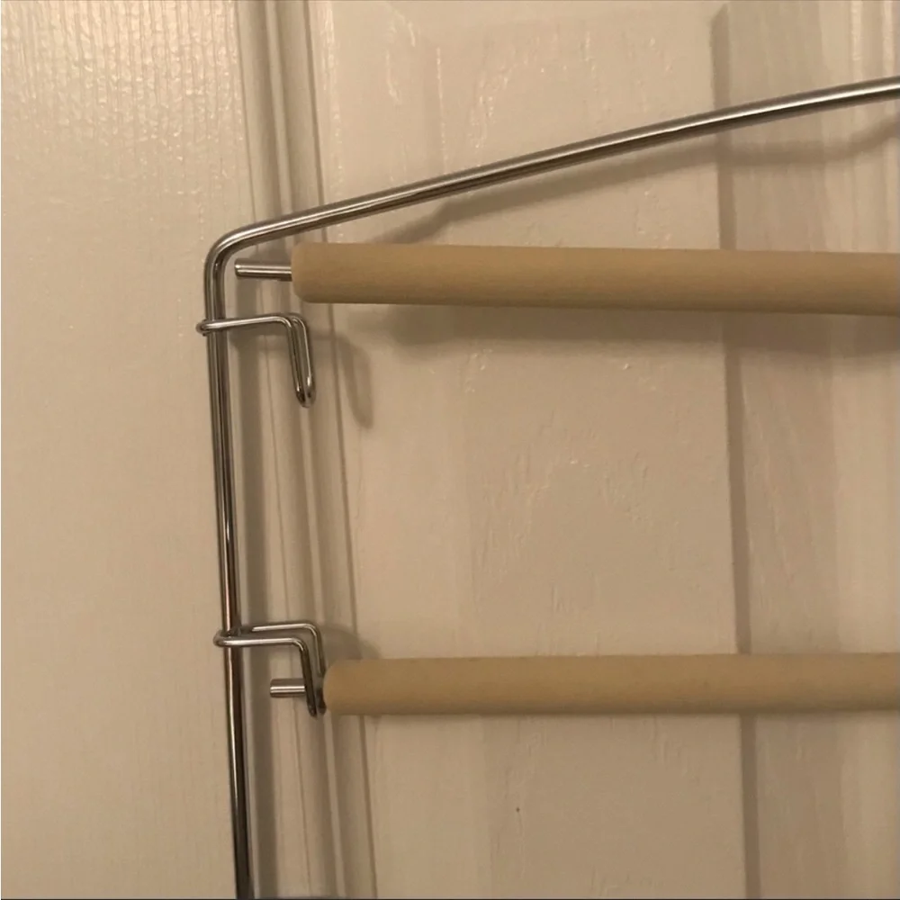 👖 hanger - 5 bars holds 5 pants! Closet space saver!